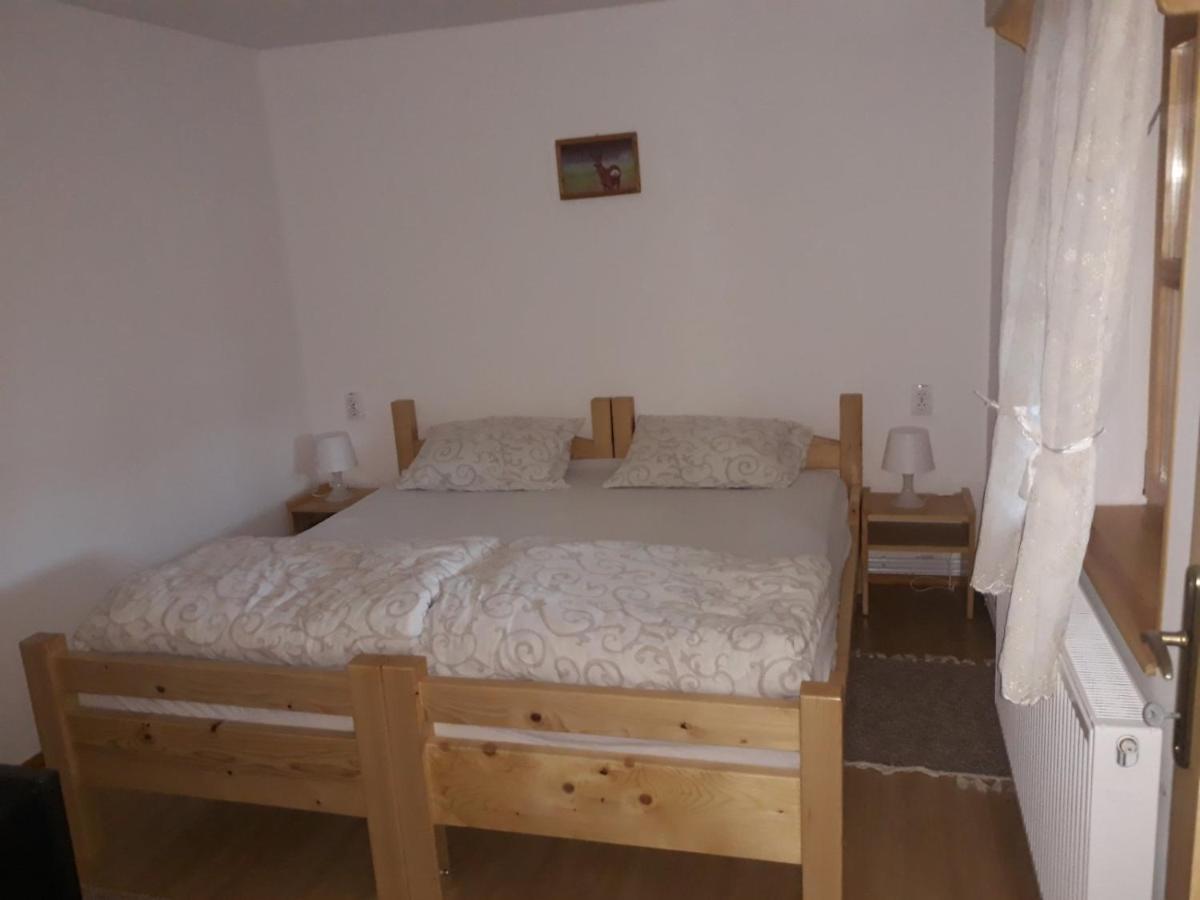 Rita Apartman & Studio Zrenjanin Exteriör bild