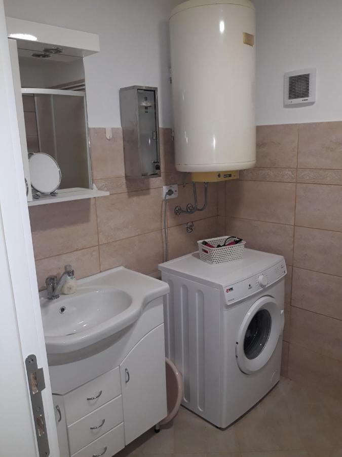 Rita Apartman & Studio Zrenjanin Exteriör bild