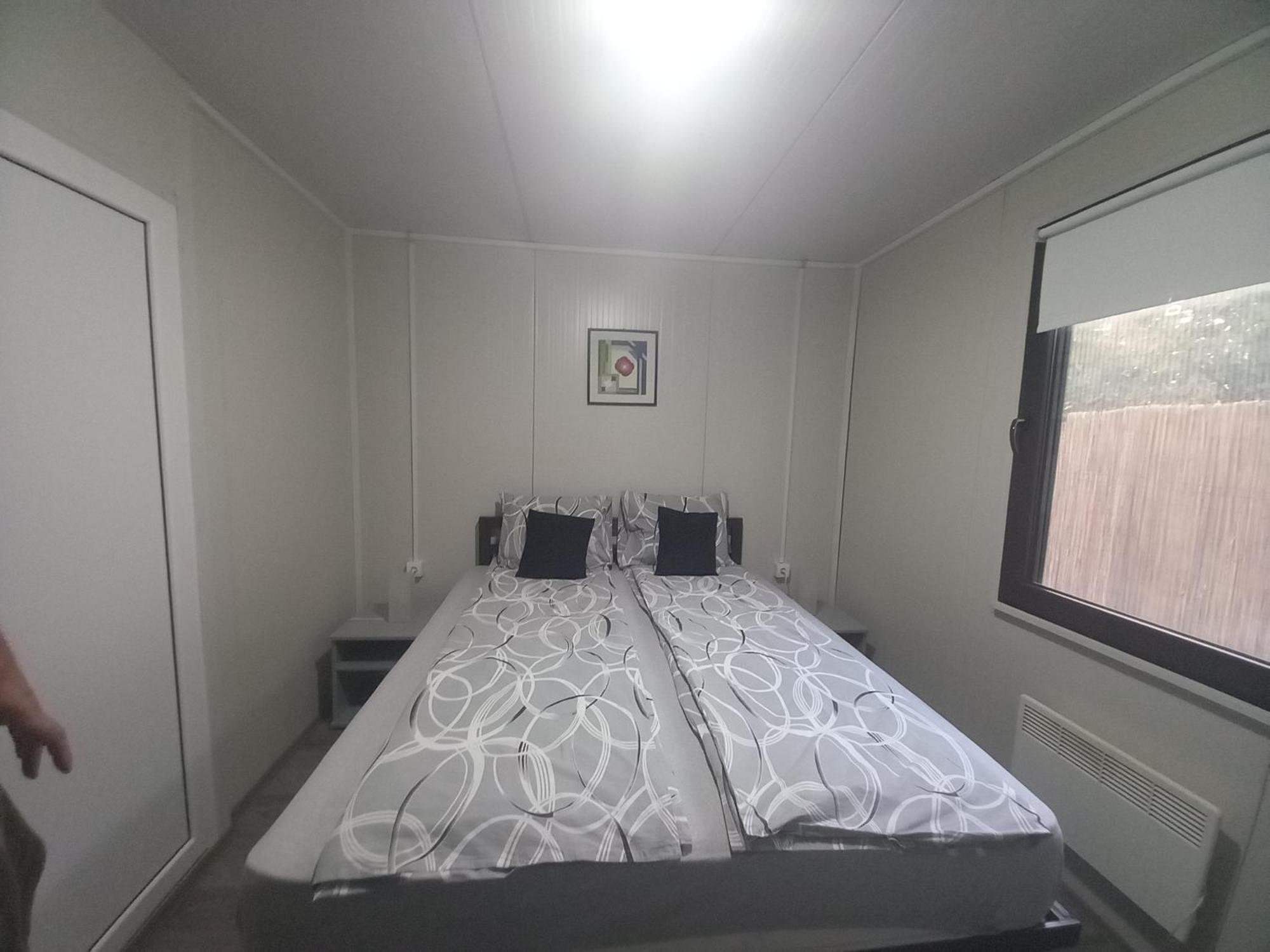 Rita Apartman & Studio Zrenjanin Exteriör bild