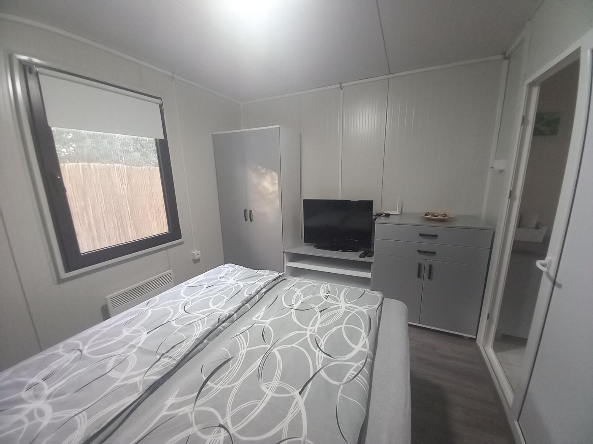 Rita Apartman & Studio Zrenjanin Exteriör bild
